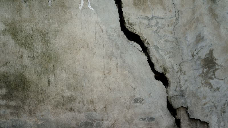 Cracked Wall Repair