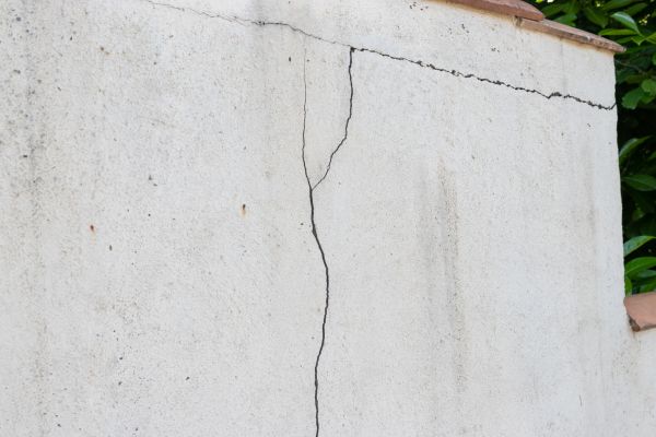 Foundation Crack Patching in Hayward
